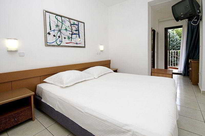 Plava Laguna 3*